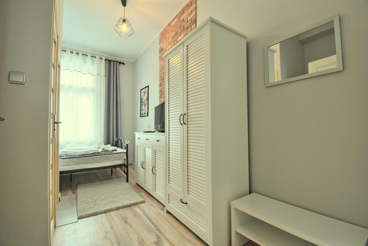Modern Apartments 2 オルシュティン エクステリア 写真